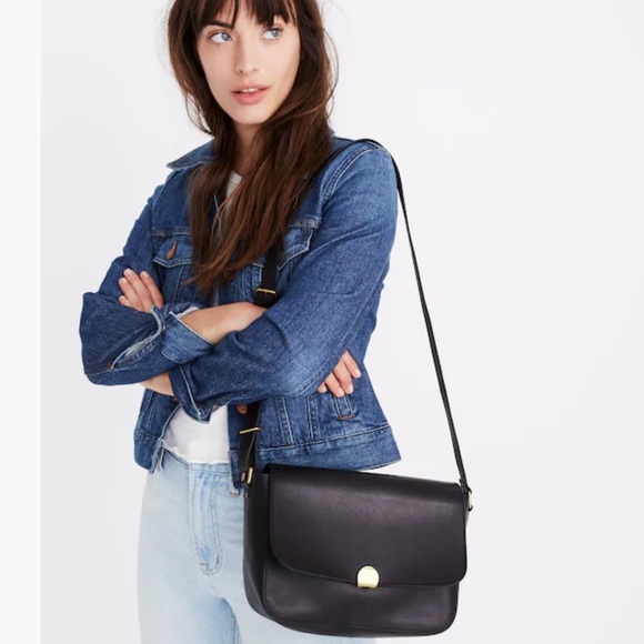 Madewell Handbags - Madewell The Abroad Shoulder Bag